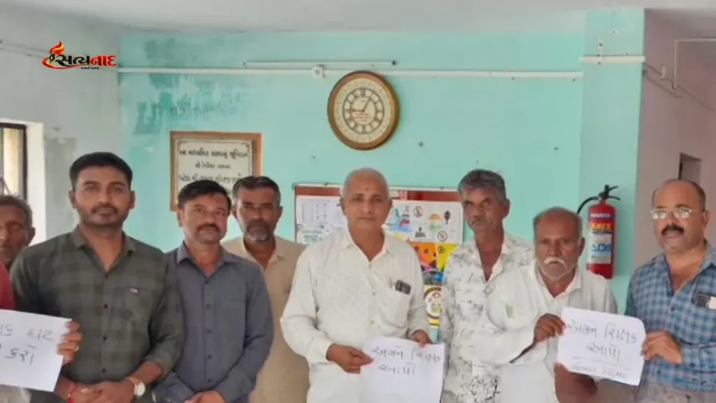 Nakhtrana: (નખત્રાણા) દેવીસરની સરકારી માધ્યમિક શાળા
