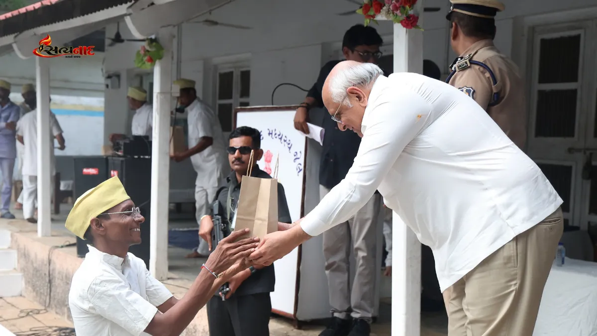Seva Sankalp Abhiyan: CM Bhupendra Patel Visits Sabarmati Jail