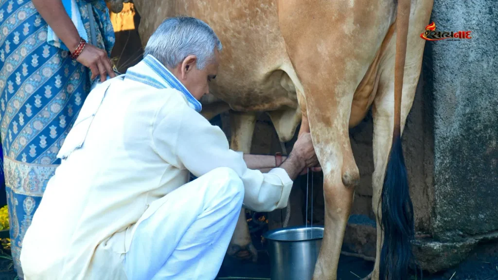 Aacharya devvrat garudeshwar visit