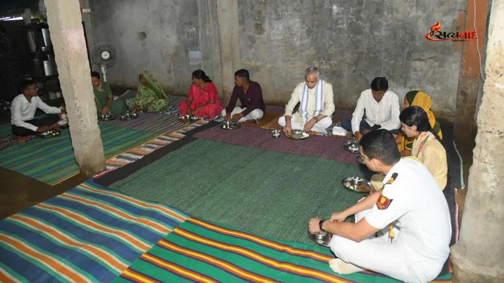 Aacharya devvrat garudeshwar visit